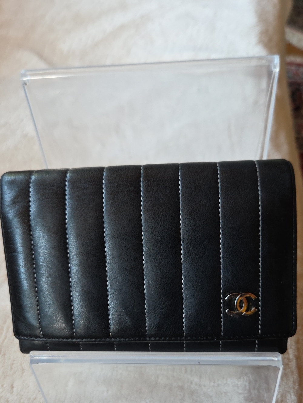 CHANEL Mademoiselle Black Vertical Quilted Leather Wallet with Silver CC Emblem - Picture 12 of 12